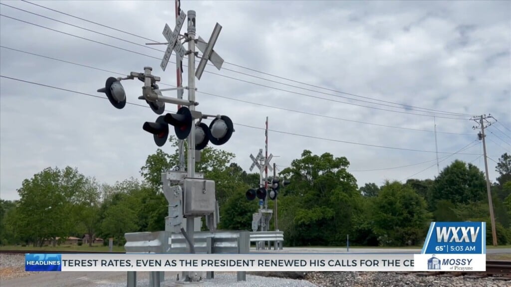 Crossing Arms Now Up At Pump Branch Road In Stone County