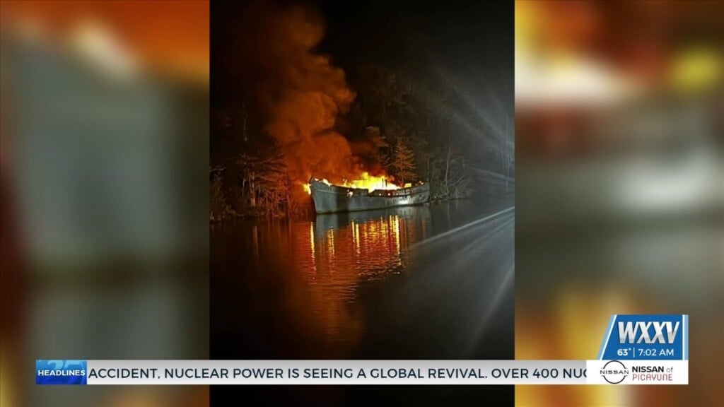 Fire Crews Respond To Overnight Boat Fire In Jackson County