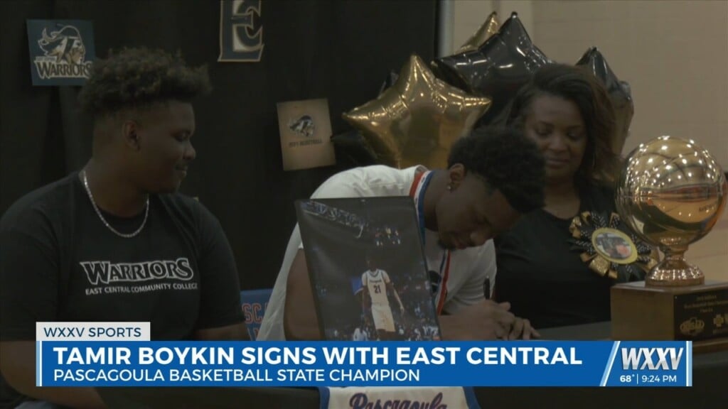 Pascagoula Basketball's Tamir Boykin Signs With East Central Community College