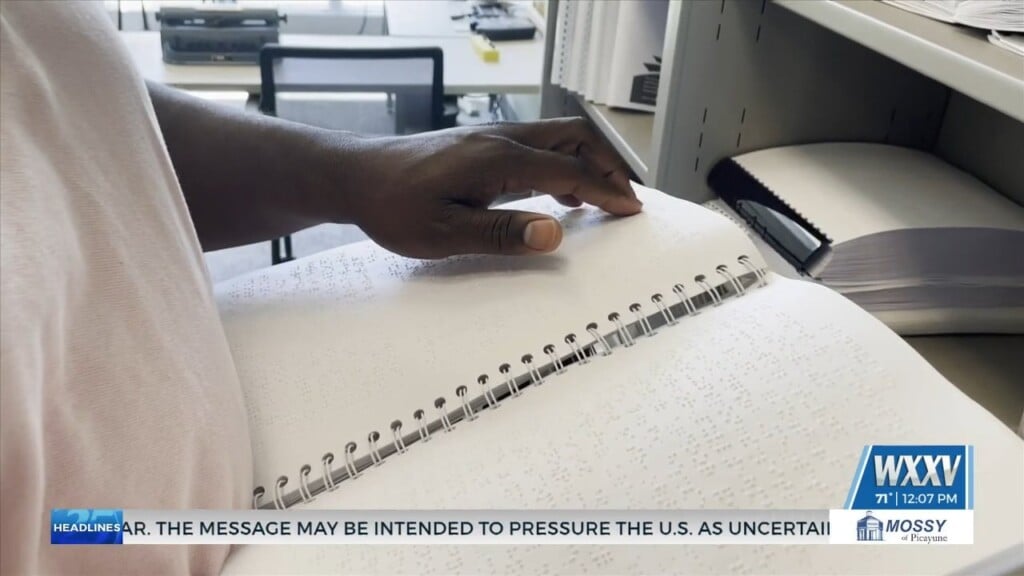 Gulf Coast Man Overcomes Vision Loss; Pursues Career Helping Others