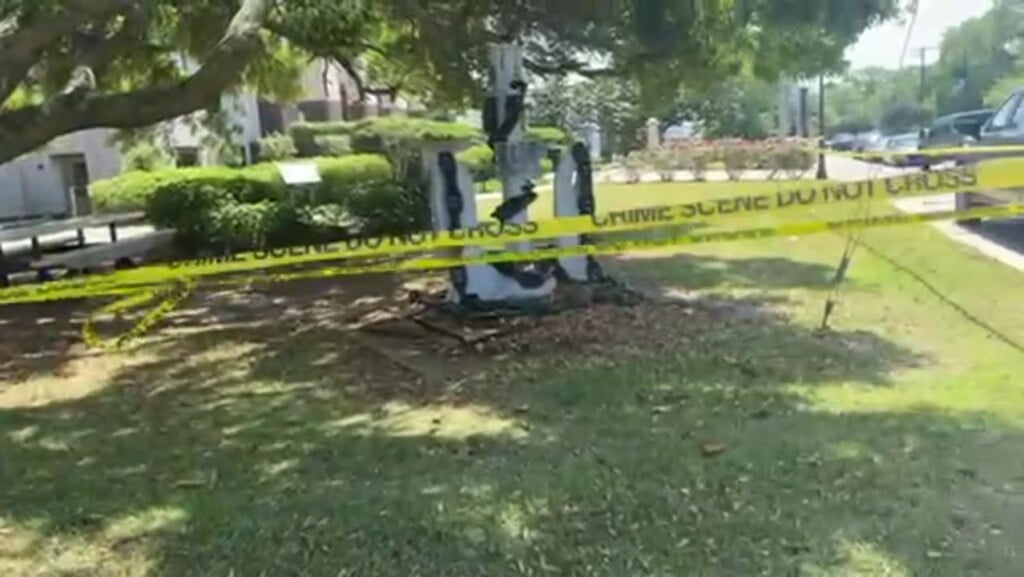 First Responders Working Scene Near Jackson County Courthouse In Pascagoula