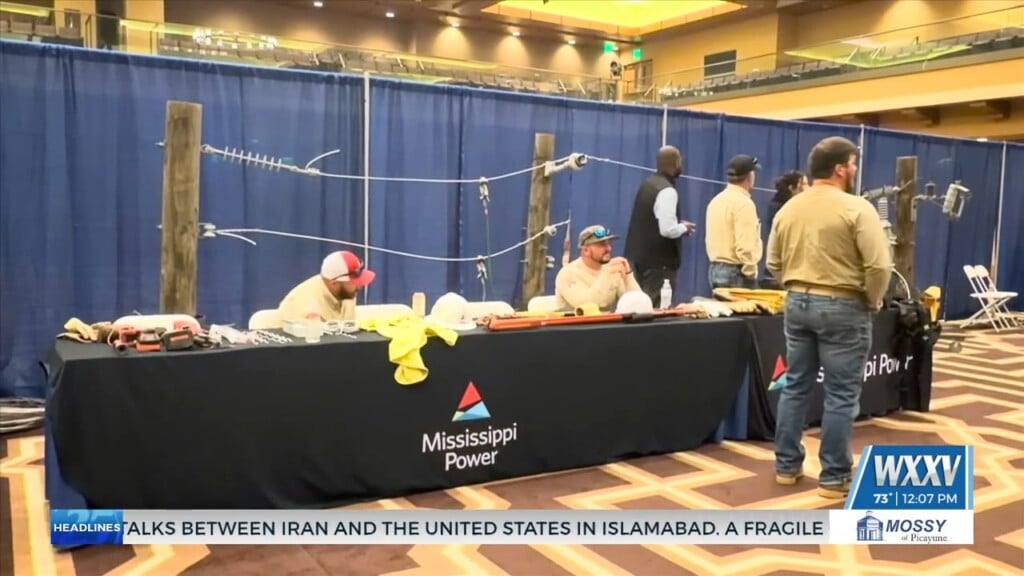 Job Seekers Network With Local Companies At Energy Expo And Job Fair