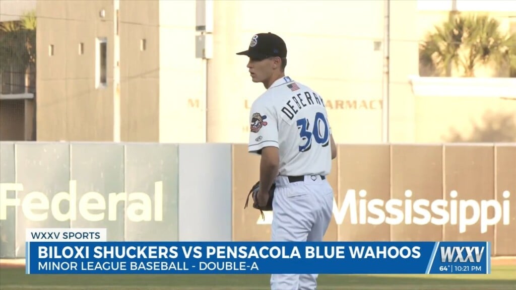 Biloxi Shuckers Win Home Opener 8 2 Over Pensacola Blue Wahoos