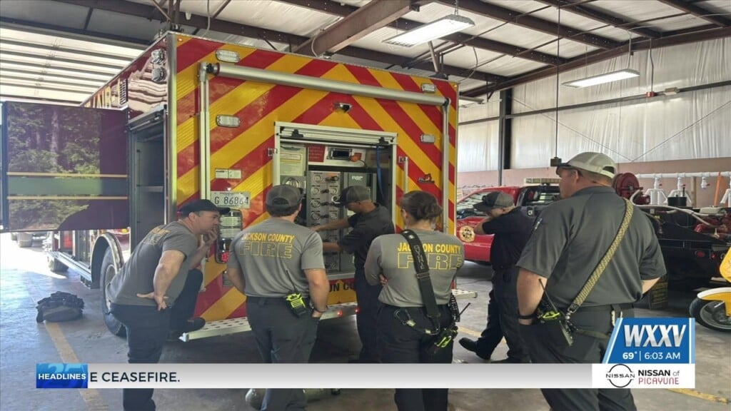 Jackson County Fire Crews Take Part In Training