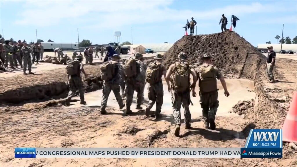 Seabees Compete In ‘black Hell Squad’ In Honor Of Squadron That Served During Wwii