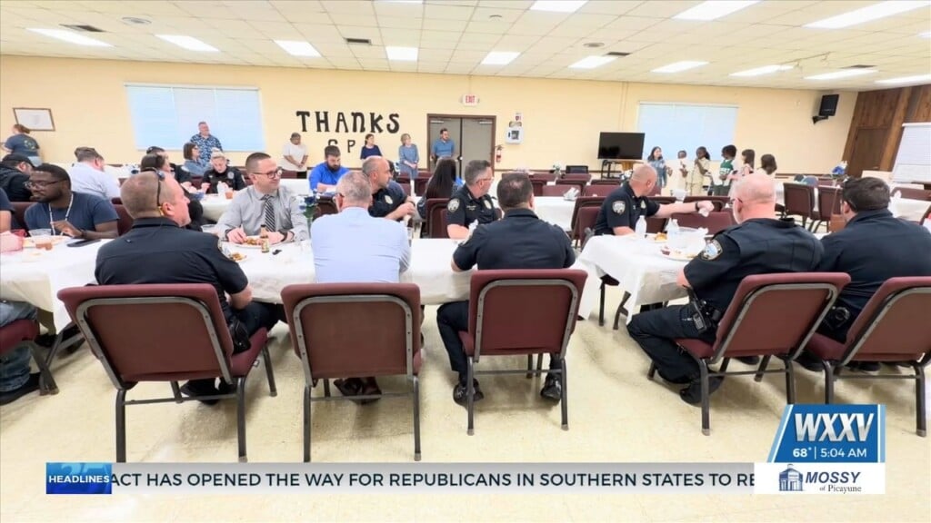 Handsboro Baptist Church Brings Gulfport Community Together To Honor Law Enforcement