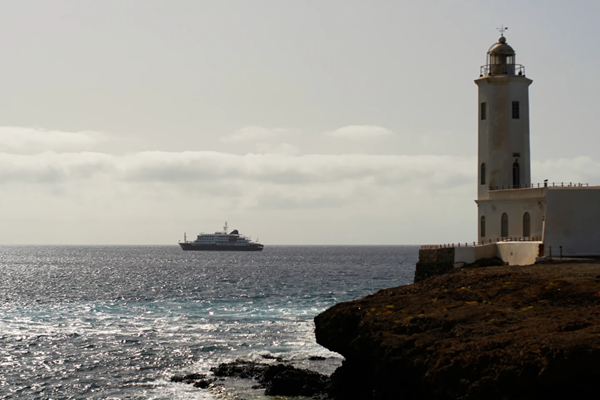 Cruise Ship