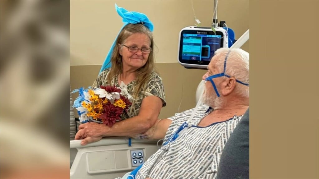 Ocean Springs Hospital Hosts Wedding As Patient Marries Longtime Partner