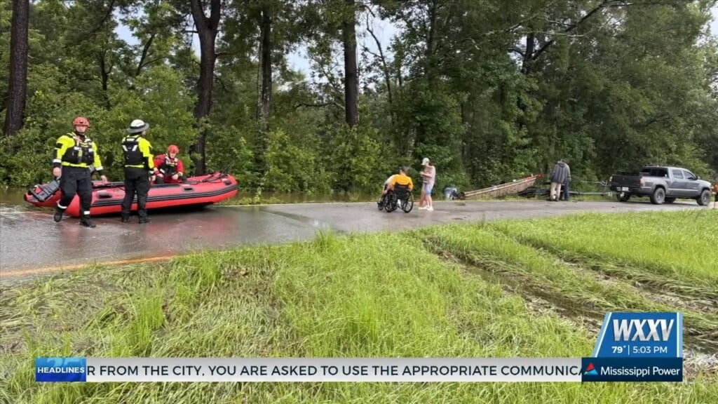 Water Rescues At Red Creek In Stone County
