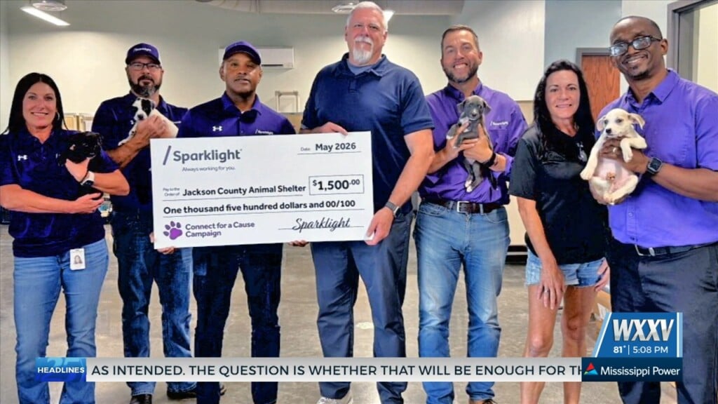 Sparklight Gives Back To Jackson County Animal Shelter