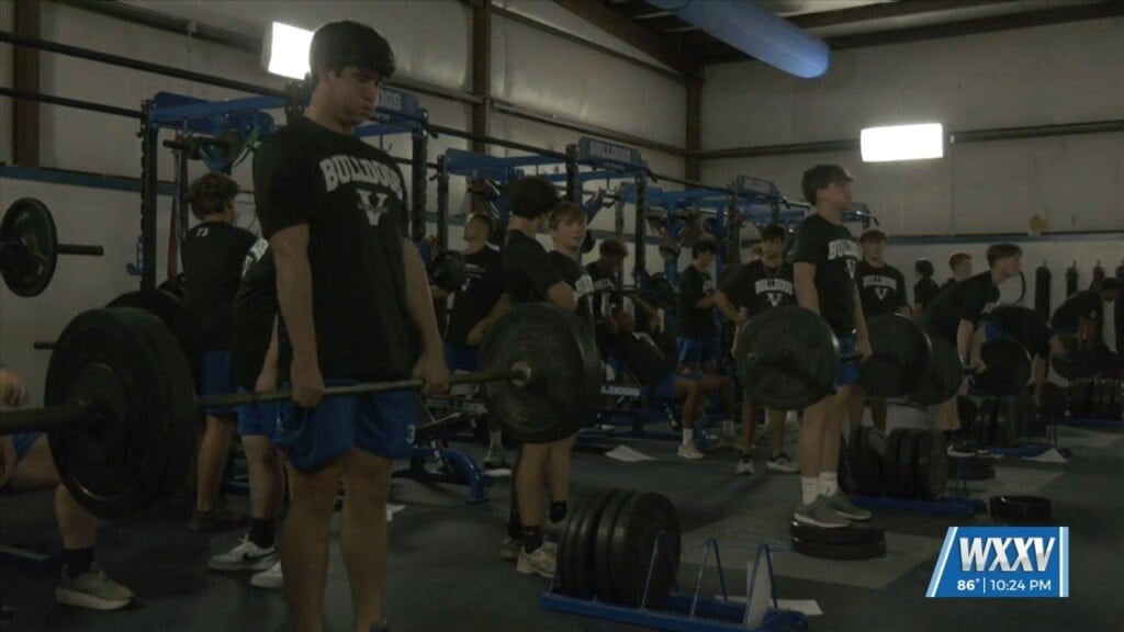 25 Teams In 25 Days: Vancleave Bulldogs