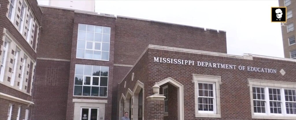 Mississippi Middle Schoolers To Learn Financial Literacy Under New State Law Beginning In 2027