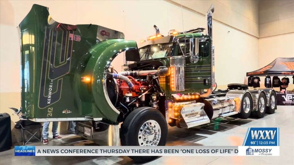 The 11th Annual Coast Big Rig Show Returns To The Coast Coliseum