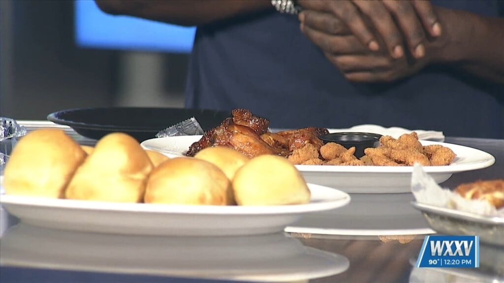 Logan’s Roadhouse Celebrating ‘national Logan Day’