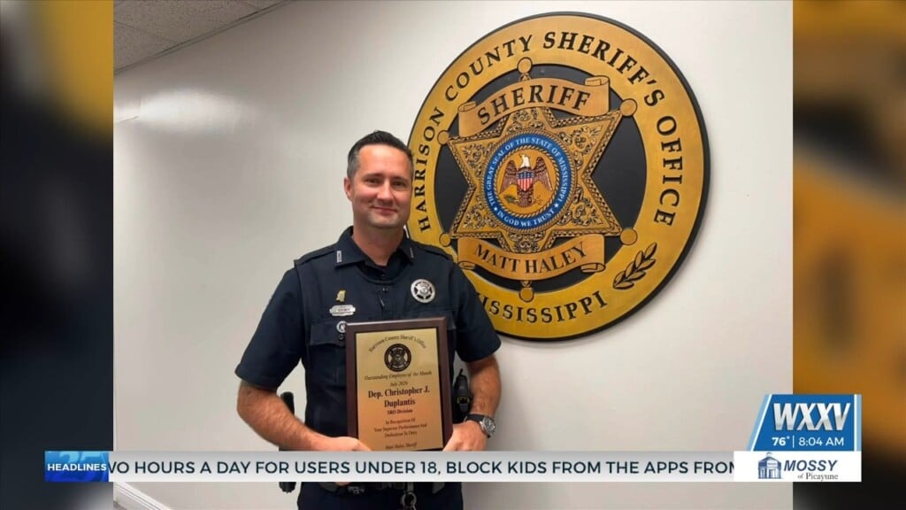 Harrison County School District Resource Officer Honored By Sheriff’s Department
