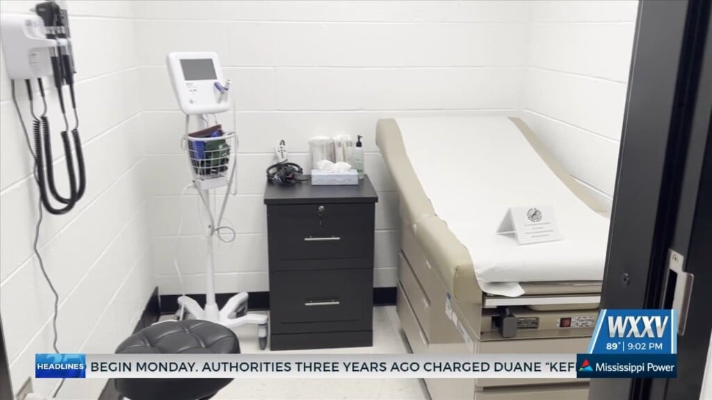 Medical Clinics Open In Two Biloxi Elementary Schools