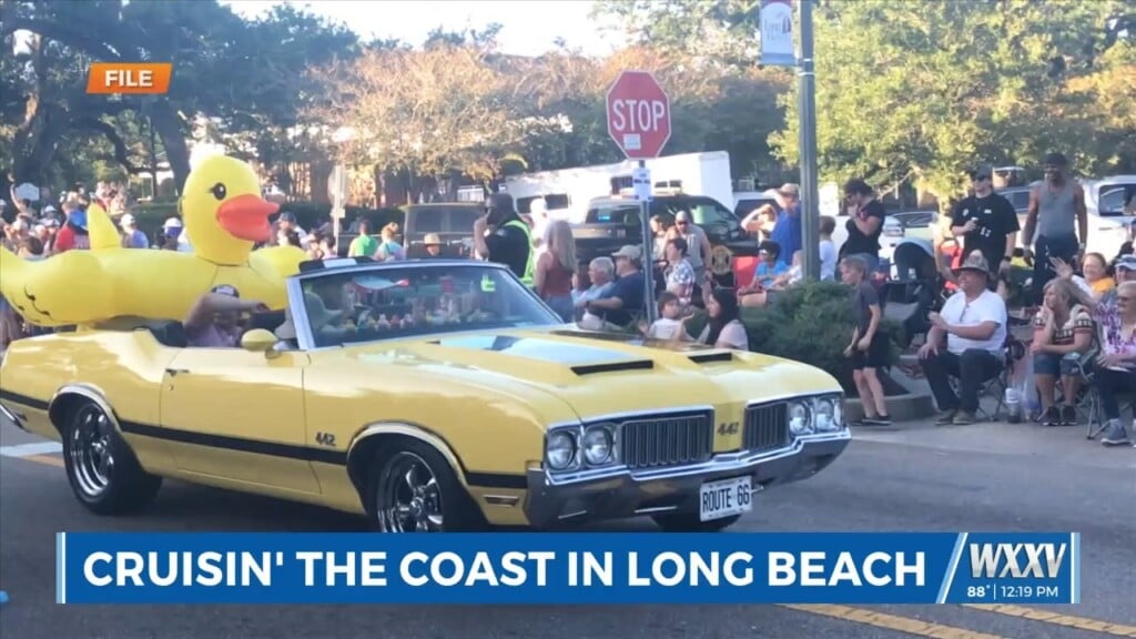 Cruisin’ The Coast Festivities In Long Beach
