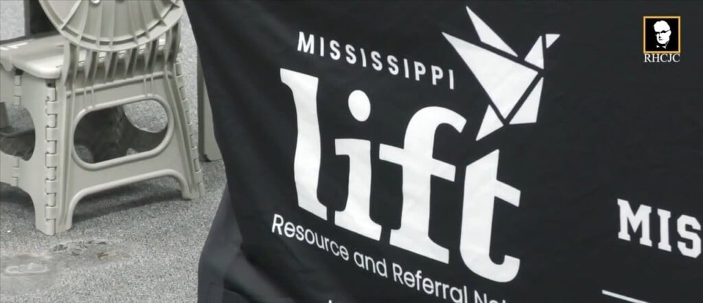 Mississippi Lift Helping With Education Across The State
