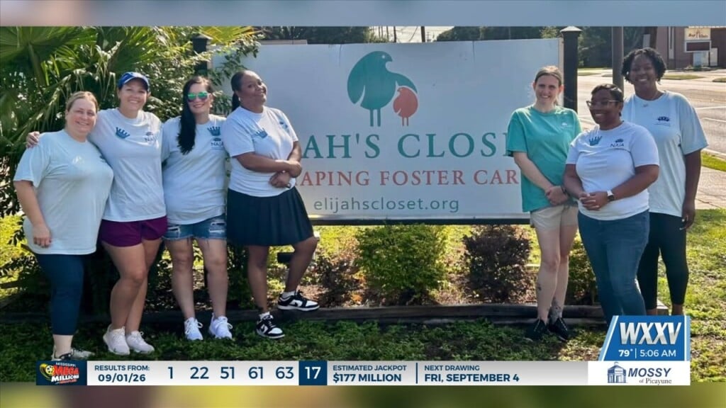 Junior Auxiliary Of Gulfport Gives Back Through Volunteer Effort At Elijah’s Closet