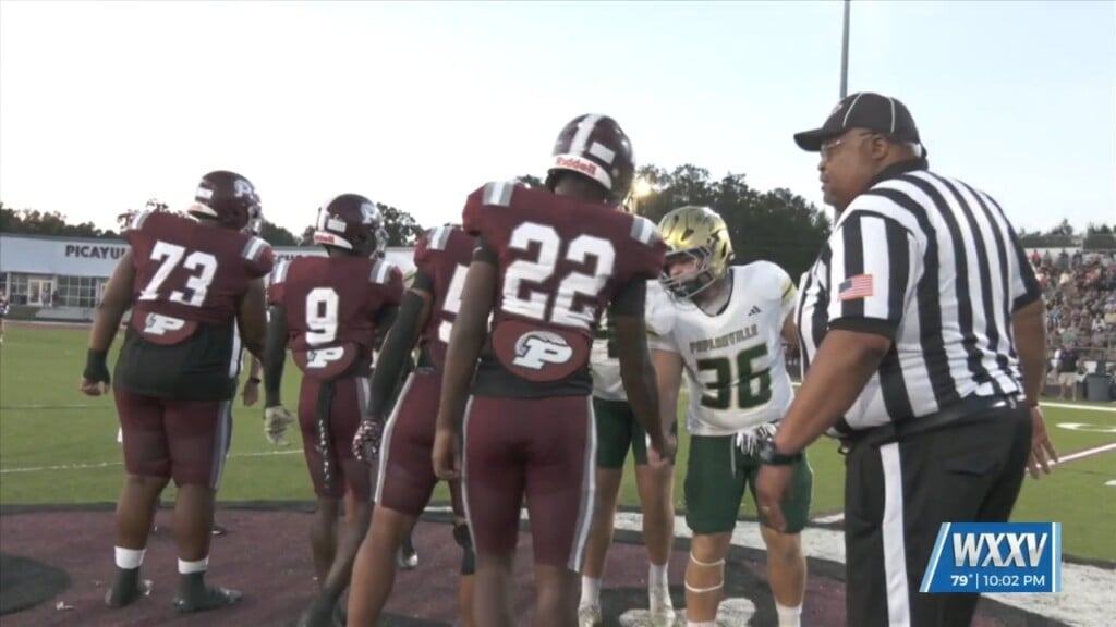 Poplarville Defeats Picayune For The First Time In 51 Years With 42 15 Victory!