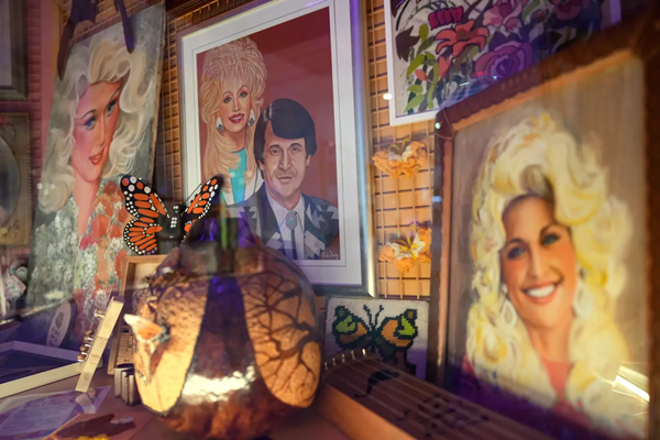 Dolly Parton