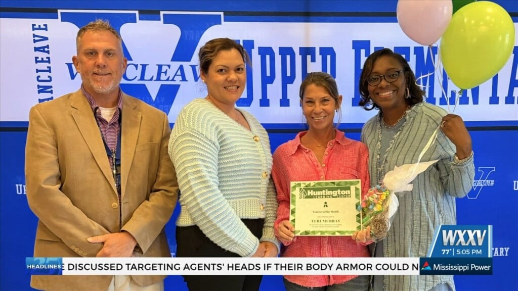Huntington Learning Center Teacher Of The Month: Vancleave Upper Elementary’s Teri Murray