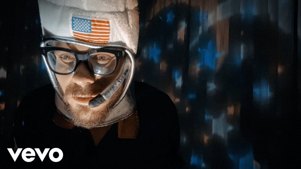 Winnetka Bowling League Kangaroo Video