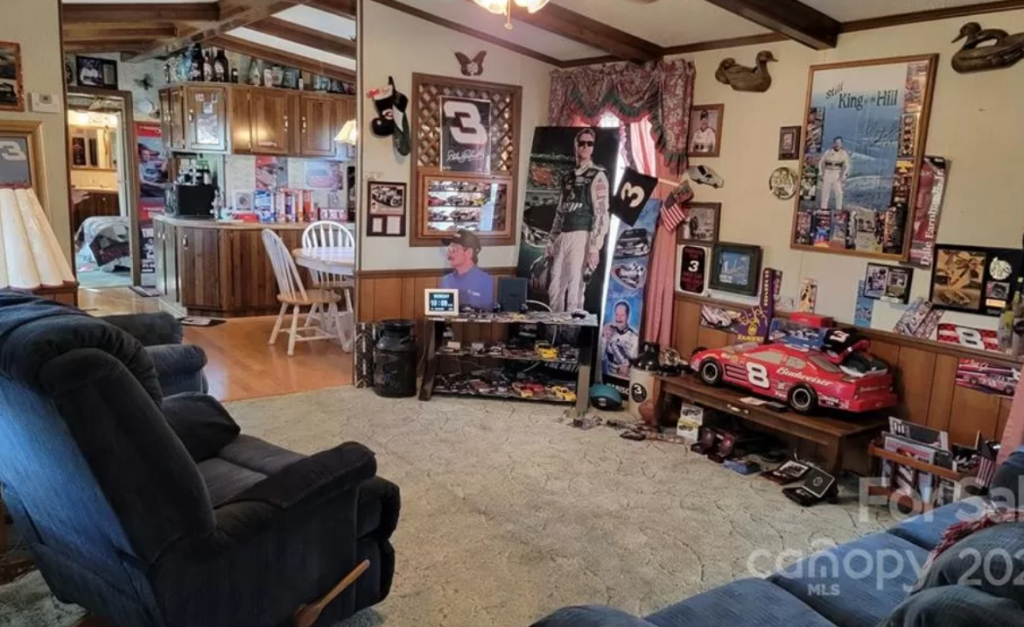 Nascar Themed Home For Sale015