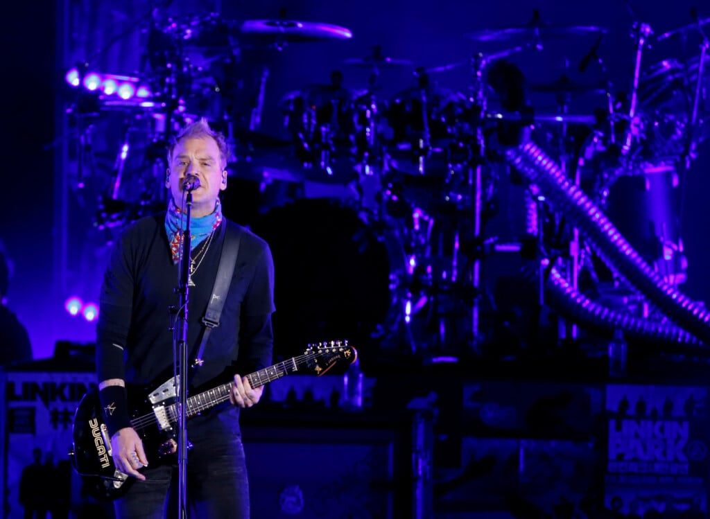 Skiba Of Blink 182 Performs During The "linkin Park & Friends Celebrate Life In Honor Of Chester Bennington" Concert At Hollywood Bowl In Los Angeles